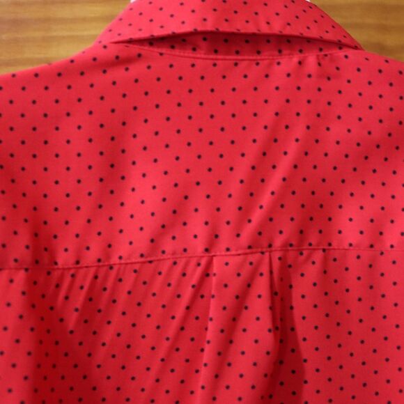 Notations Petite Red Black Polka Dot Mini Roll Tab Sleeve Button Down Blouse - Picture 12 of 15